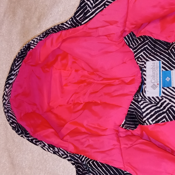 Columbia | Girls Zebra Print Puffer Jacket Size XXS 4-5 Black & Hot Pink - Picture 15 of 16